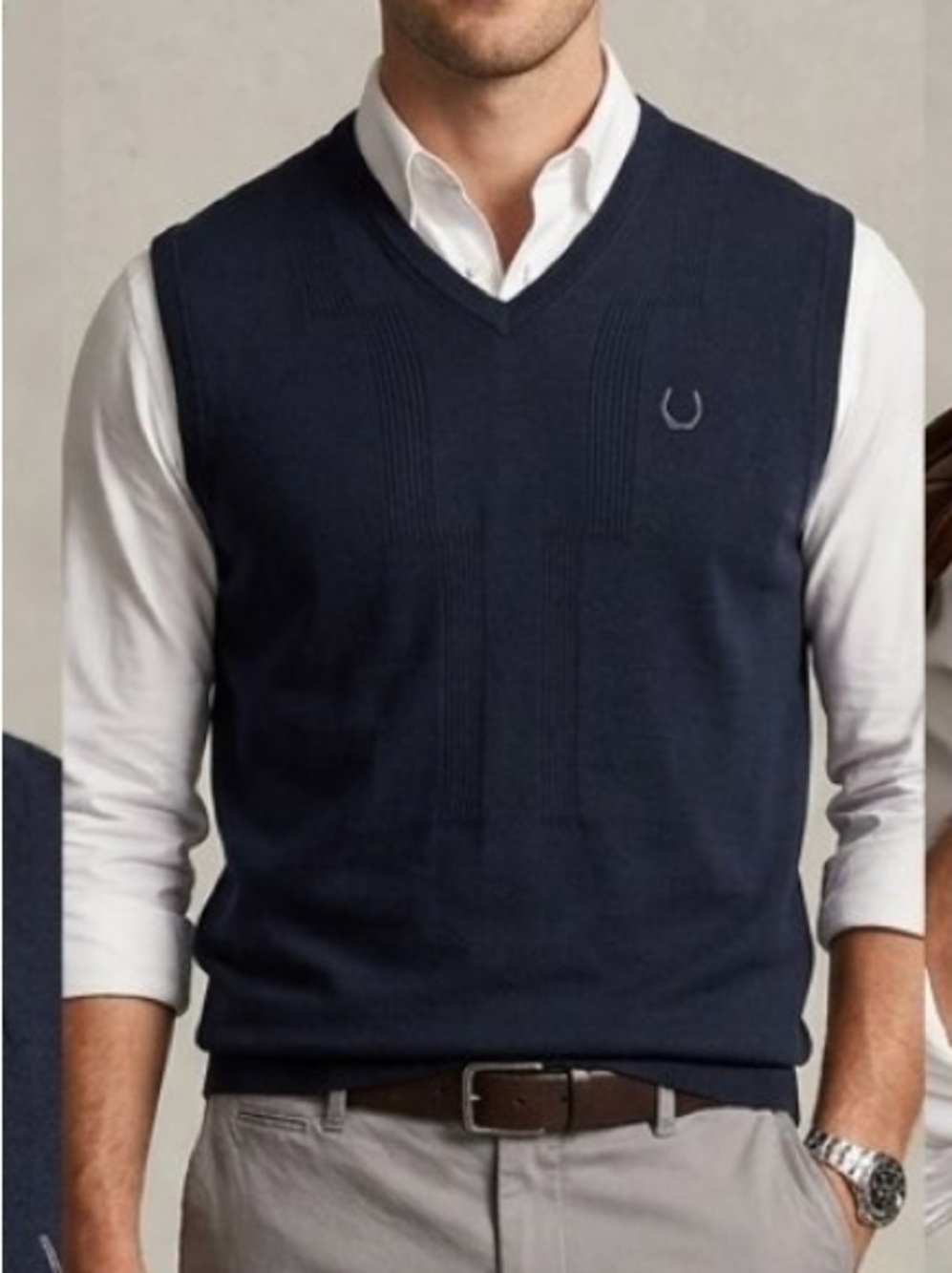 Ashworth V-neck Sleeveless Golf Seater Vest Silk/Cotton Navy Blue Goldman Logo L